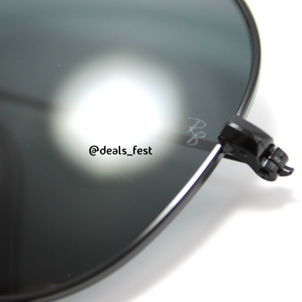 Model Display Ray-Ban Aviator Black RB3025 - Picture 10 of 17